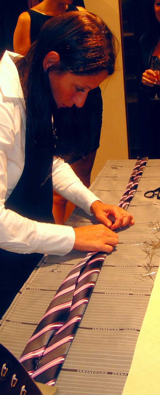 wine & wool Custom Tie-maker