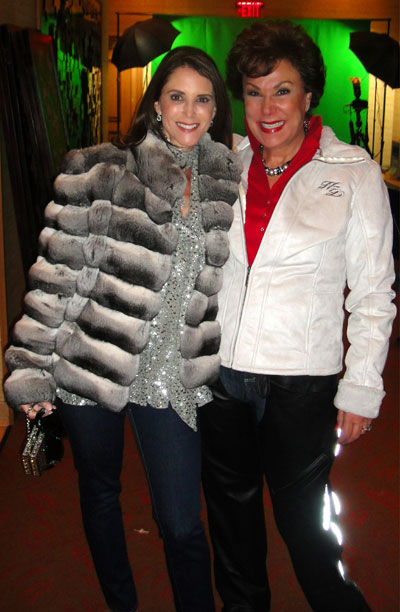 3Vs Lisa Henry and Janis Rounds